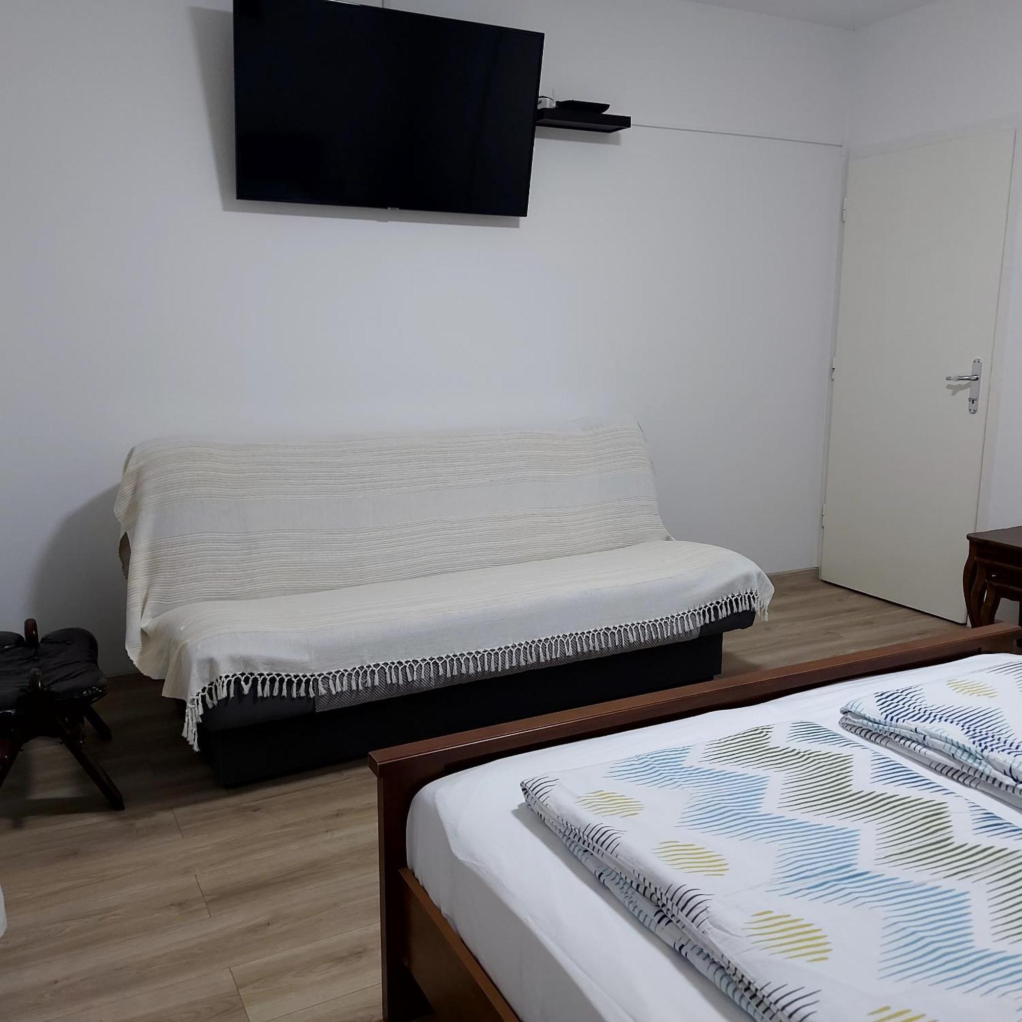 Apartmani Slavulj 파자나 외부 사진